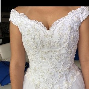 Santa monica Wedding dress! Accepting offers!